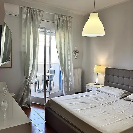 Гостевой дом Puglia Low-cost, Holiday