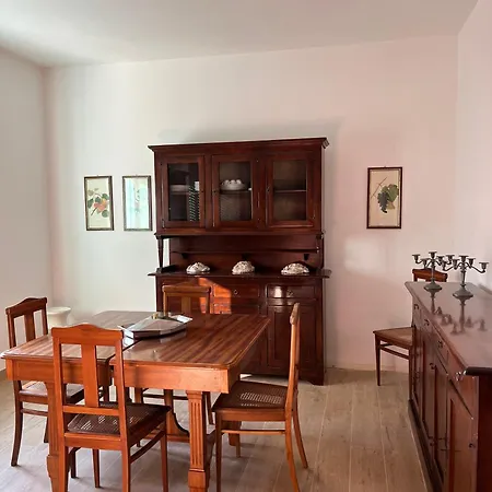 Puglia Low-cost, Holiday Pensjonat Brindisi